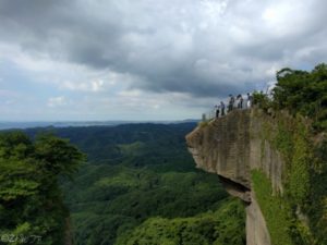 鋸山の地獄のぞき