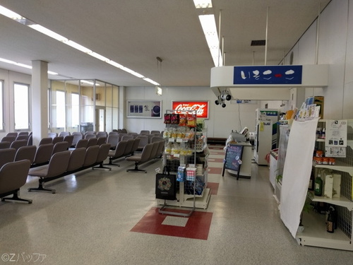八丈島空港の出発ゲート