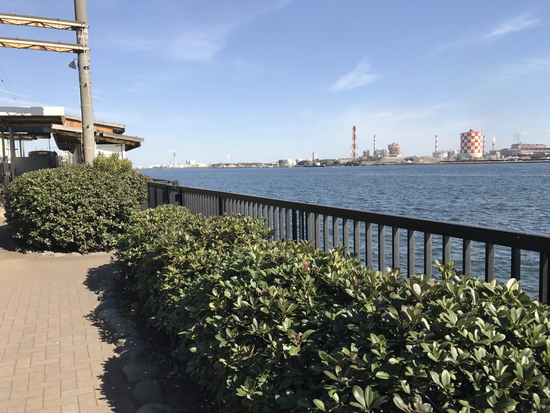 東芝社員しか降りることを許されない鶴見線の海芝浦駅に行ってきた