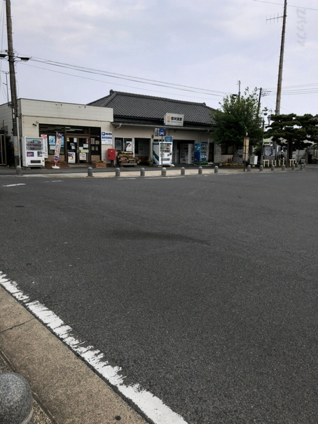 那珂湊駅の駅舎と駅前