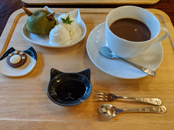猫猫寺で食べたケーキセット