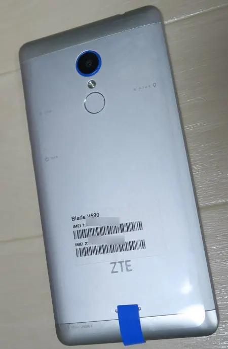 ZTE Blade V580