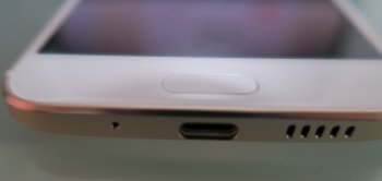 HTC 10はUSB Type-C