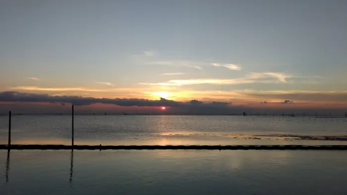 Moto G4 Plusのカメラで撮影した夕日写真