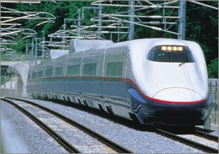 北陸新幹線あさま号E2系車両