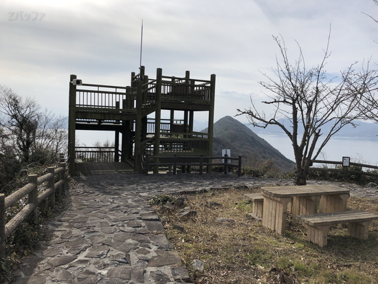 女木島の山頂展望台