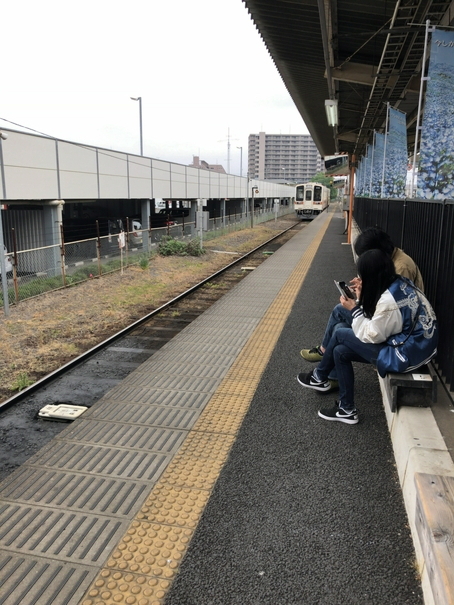 阿字ヶ浦行き列車が来ました