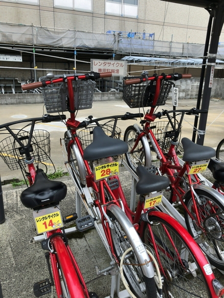 高岡駅前で自転車を借りる