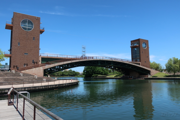 環水公園の天門橋