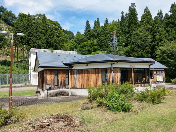 違う角度から見た美佐島駅