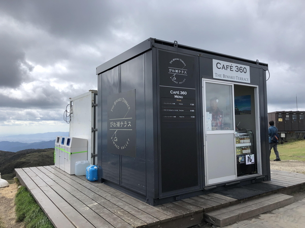 CAEE 360の売店