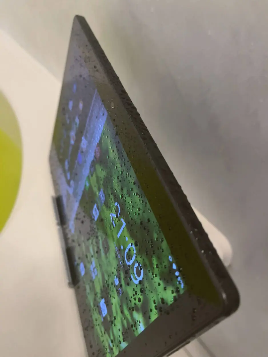 レビュー]シャープの防水タブレットSH-T01をお風呂で使い続けた評価